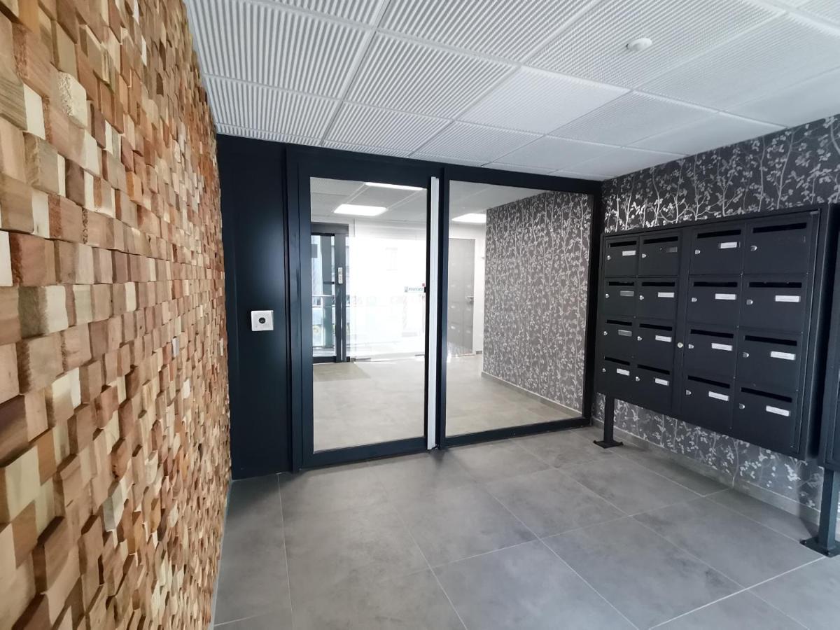 Apartment Proche Centre, A Quelques Pas Des Thermes Et Du Campus Artem, Calme Avec Parking Gratuit *